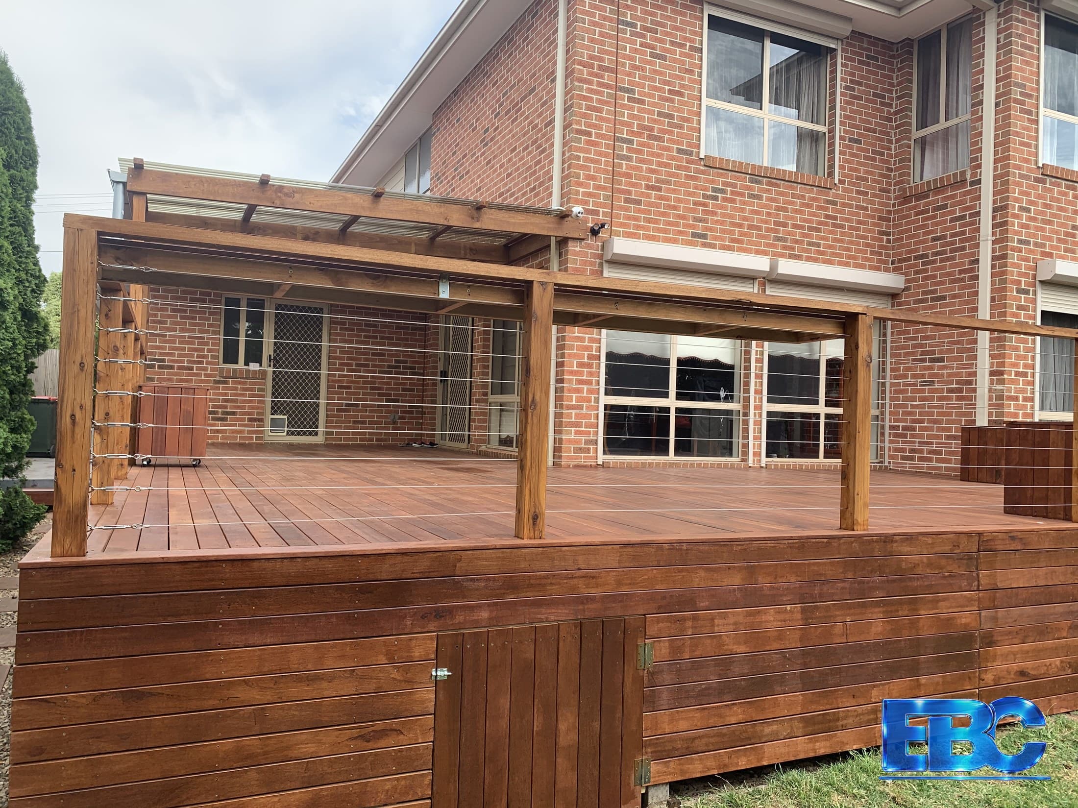 Deck renovation before and after by EBC, Melbourne